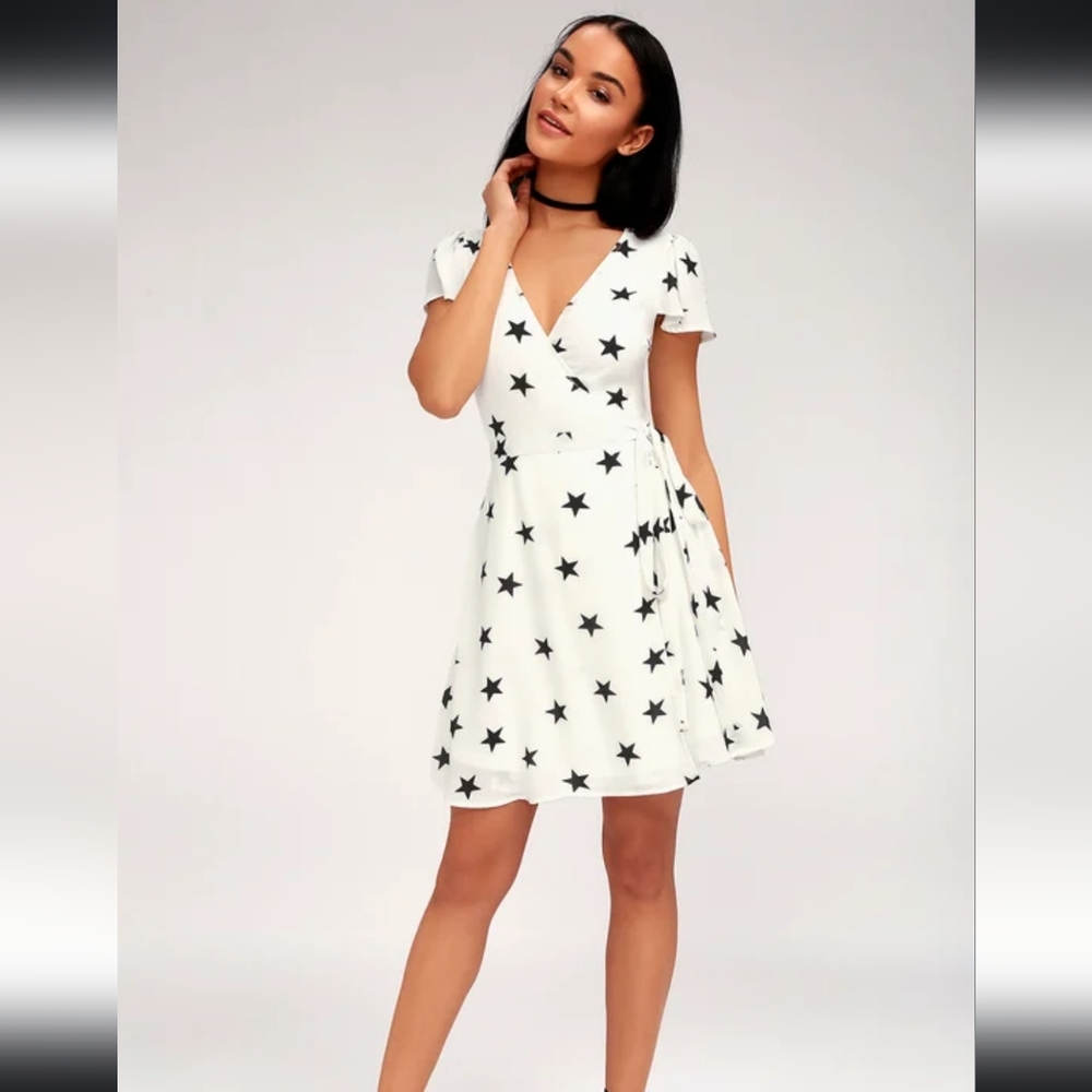 EUC Star Struck Love White Star Print Wrap Dress